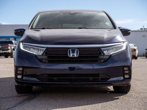 Used 2024 Honda Odyssey EX-L image 2