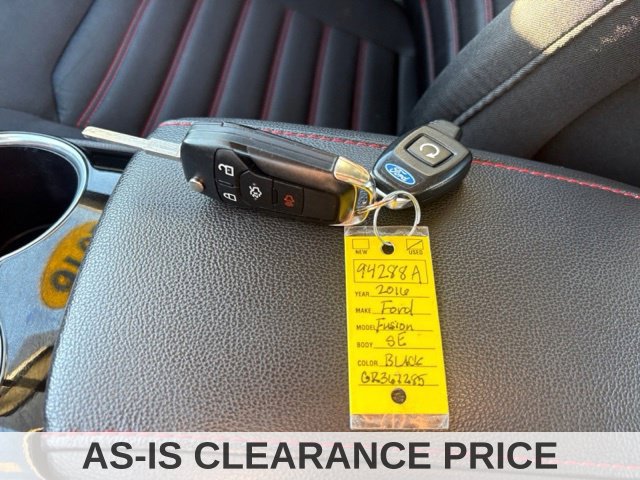 Used 2016 Ford Fusion SE AWD/4WD image 17