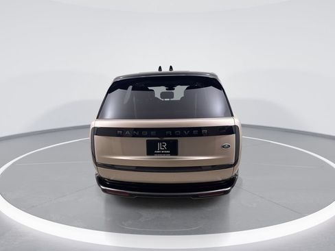 Used 2023 Land Rover Range Rover SE AWD/4WD image 7