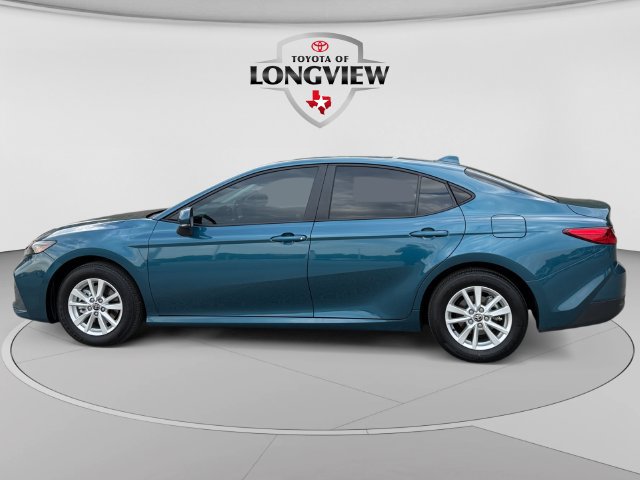 Certified 2025 Toyota Camry LE AWD/4WD image 2