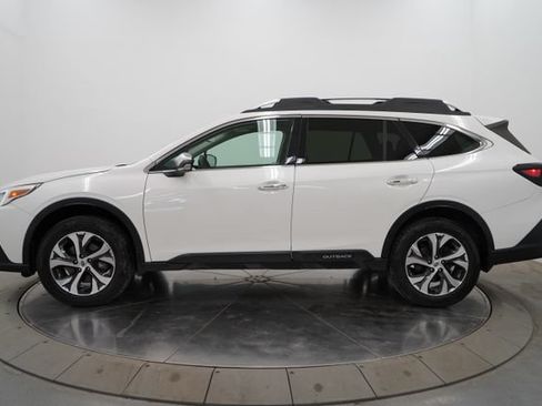 Used 2020 Subaru Outback Touring XT AWD/4WD image 4