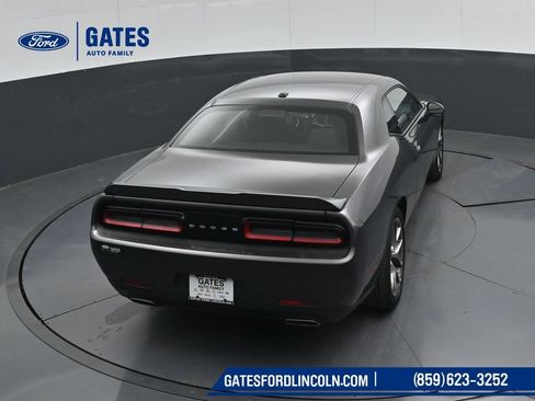 Used 2022 Dodge Challenger GT RWD image 39