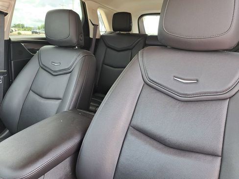 Used 2019 Cadillac XT5 Luxury FWD image 19