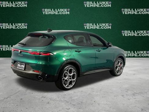 Used 2024 Alfa Romeo Tonale Veloce w/ Premium Interior Package image 8