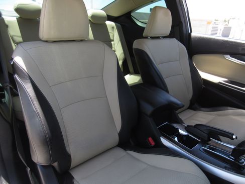 Used 2013 Honda Accord EX-L image 11