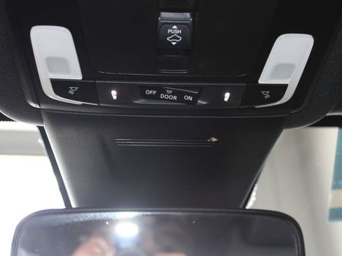 Used 2024 Honda CR-V Sport image 36