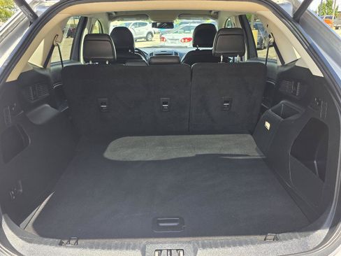 Used 2019 Ford Edge SEL w/ Equipment Group 201A FWD image 31