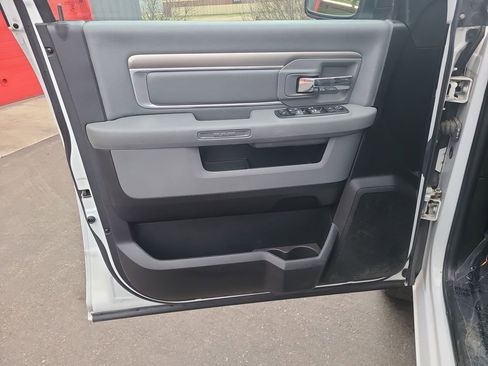 Used 2017 RAM 1500 Big Horn AWD/4WD image 22