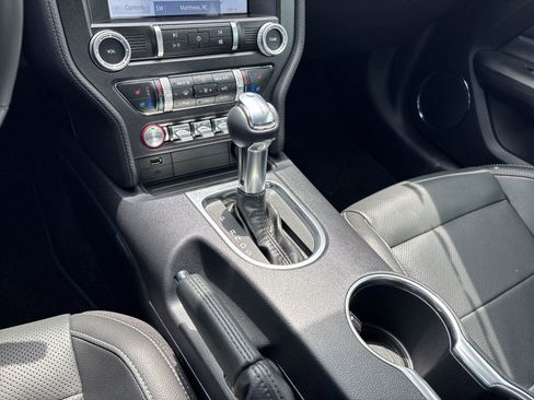 Used 2020 Ford Mustang GT Premium w/ GT Performance Package RWD image 27