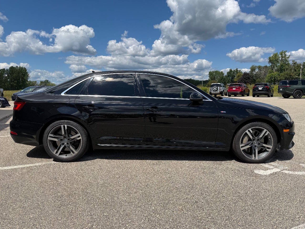 Used 2017 Audi A4 2.0T Premium Plus w/ Premium Plus Package AWD/4WD image 8