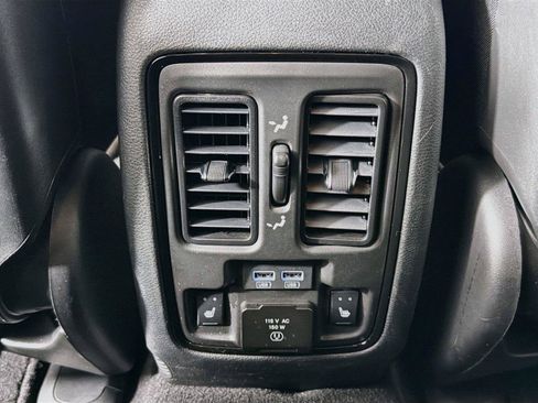 Used 2024 Dodge Durango GT AWD/4WD image 29