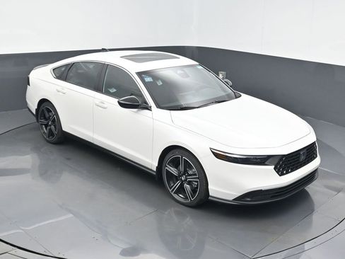 New 2025 Honda Accord Sport image 27