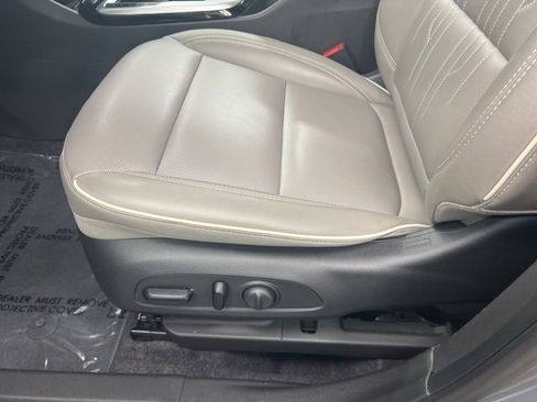 Used 2024 Buick Envista Avenir image 15