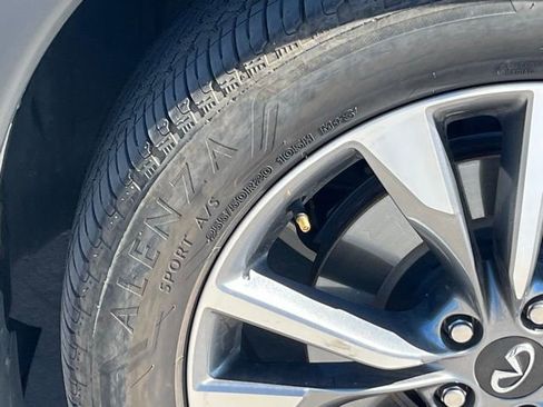 Used 2023 INFINITI QX60 Luxe w/ Cargo Package image 8