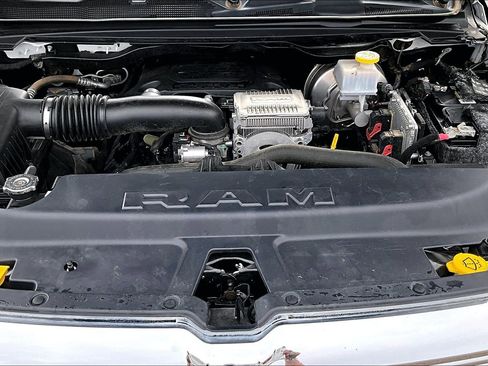 Used 2020 RAM 1500 Limited image 31