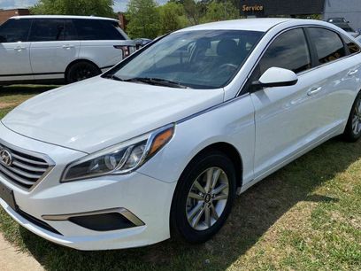 Used 2017 Hyundai Sonata SE