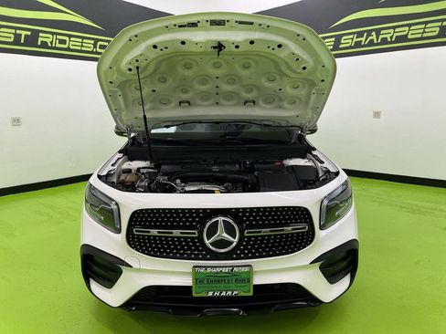 Used 2020 Mercedes-Benz GLB 250 4MATIC image 4