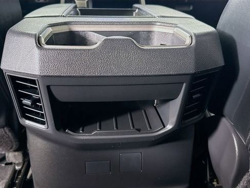 Used 2022 Toyota Tundra SR5 w/ SR5 Premium Package image 24