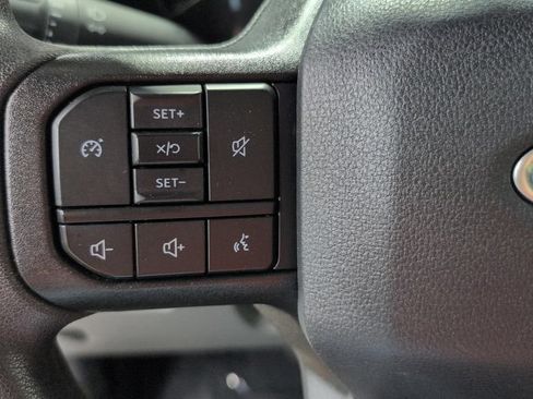 Used 2025 Ford F250 XLT AWD/4WD image 10