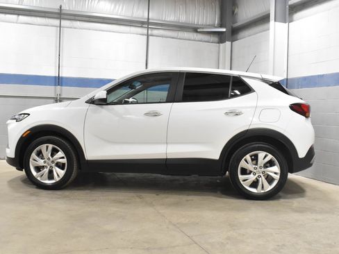 Used 2024 Buick Encore GX Preferred FWD image 23