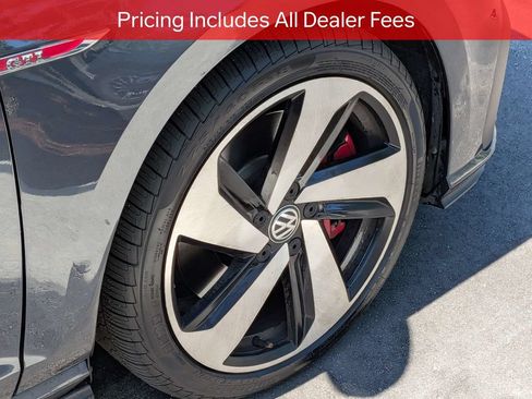 Used 2020 Volkswagen GTI SE FWD image 8