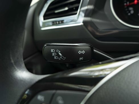 Used 2021 Volkswagen Tiguan S AWD/4WD image 22