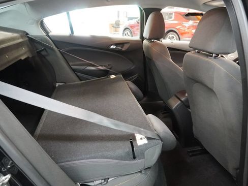 Used 2019 Chevrolet Cruze LS FWD image 28