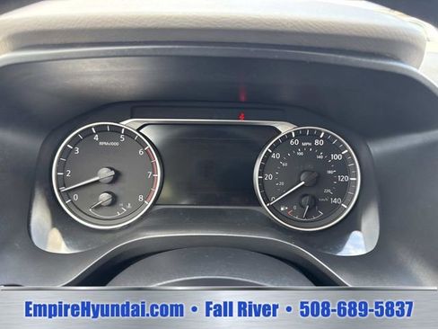 Used 2023 Nissan Rogue SV AWD/4WD image 32