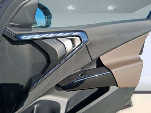 Used 2026 BMW X3 xDrive30 w/ Convenience Package image 29