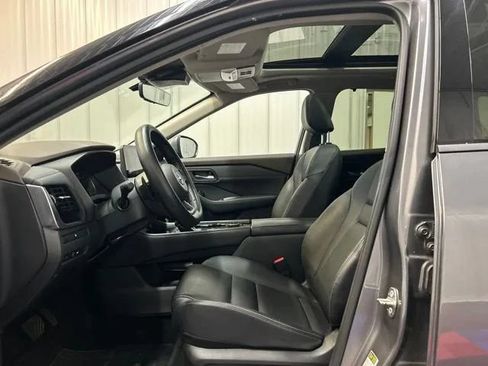Used 2023 Nissan Rogue SL w/ SL Premium Package AWD/4WD image 10