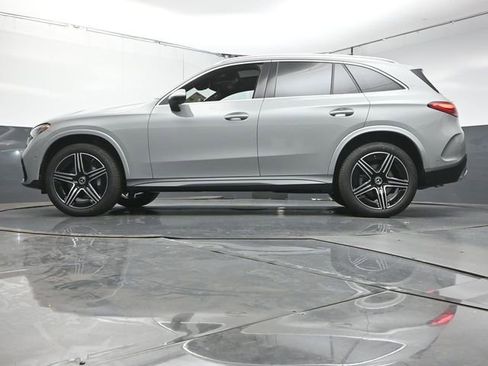 New 2026 Mercedes-Benz GLC 300 image 37