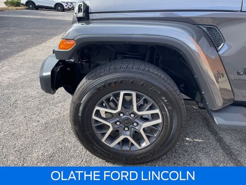 Used 2025 Jeep Wrangler Sahara w/ Safety Group image 31