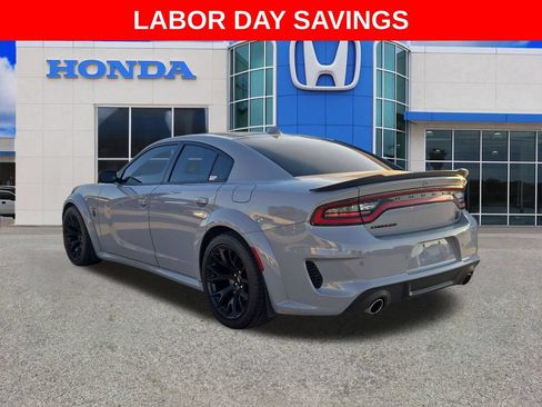 Used 2022 Dodge Charger Scat Pack RWD image 4