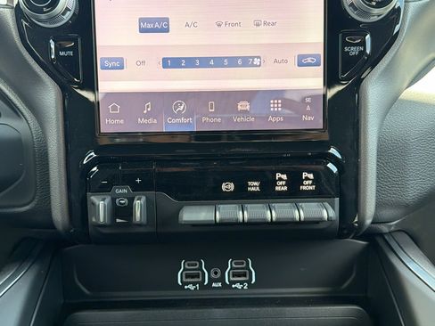 New 2026 RAM 2500 Lone Star AWD/4WD image 19