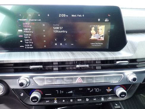 Used 2025 Kia Telluride SX Prestige image 14