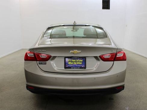 Used 2024 Chevrolet Malibu LT image 4