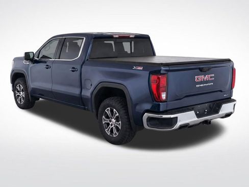 Certified 2021 GMC Sierra 1500 SLE w/ X31 Off-Road Package AWD/4WD image 4