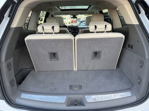 Used 2021 Cadillac XT6 Premium Luxury image 29