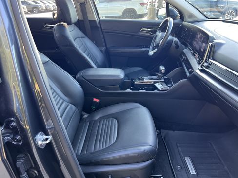 Used 2023 Kia Sportage SX FWD image 28