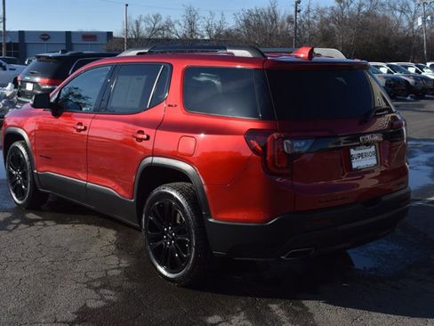 Used 2022 GMC Acadia SLT w/ Elevation Edition image 9