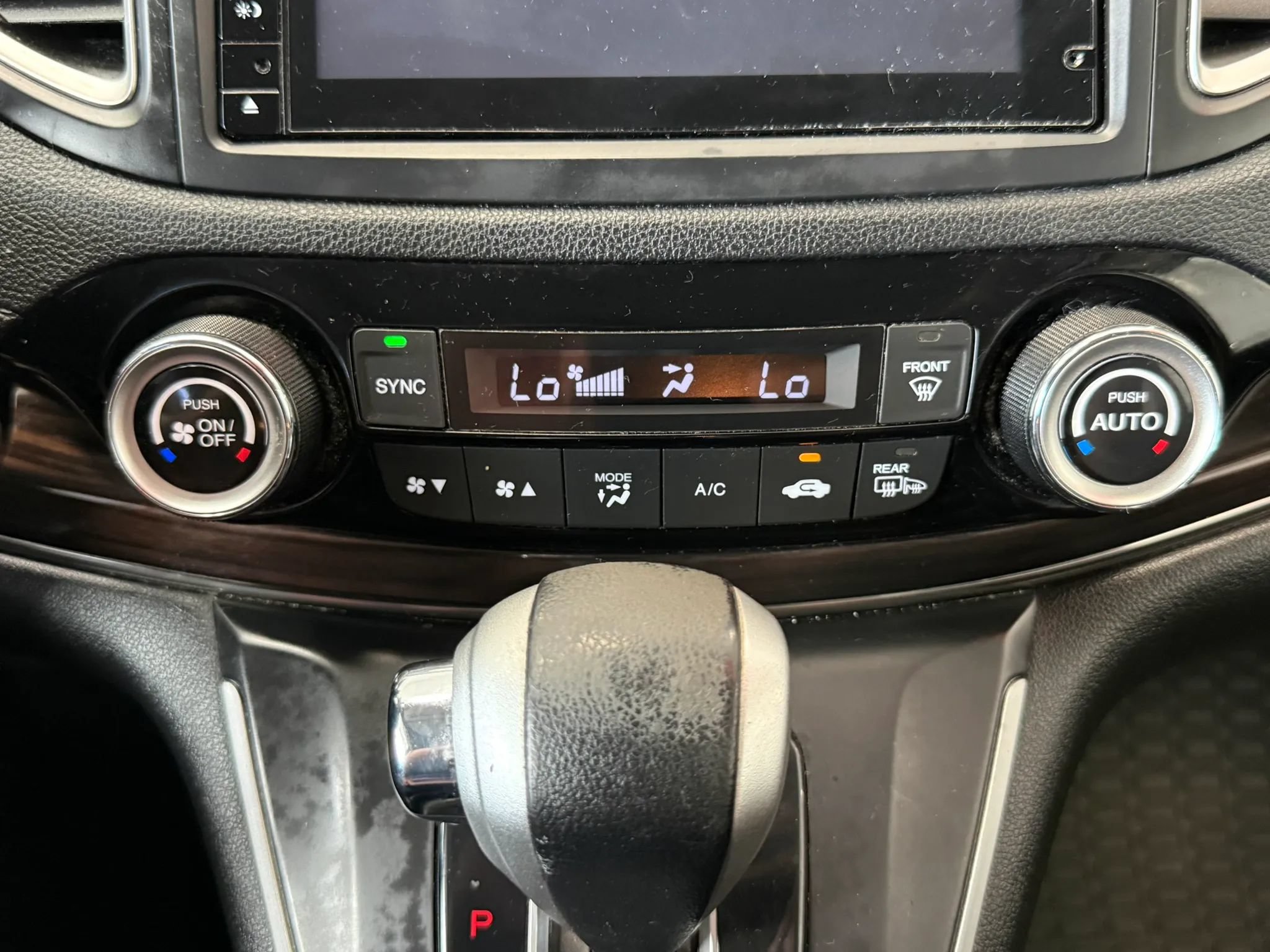 Used 2015 Honda CR-V Touring image 17