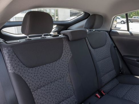 Used 2018 Hyundai Ioniq Blue FWD image 28