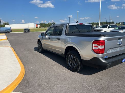 Used 2022 Ford Maverick XLT FWD image 7