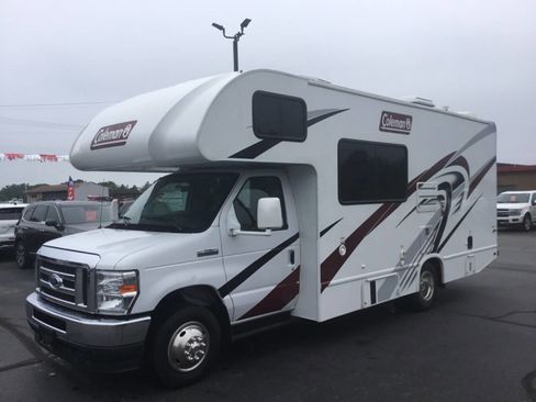 Used 2022 Ford E-350 and Econoline 350 Super Duty w/ Motorhome Prep Package RWD image 1