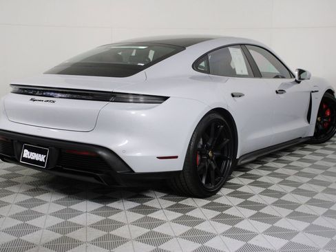 Certified 2024 Porsche Taycan GTS AWD/4WD image 7