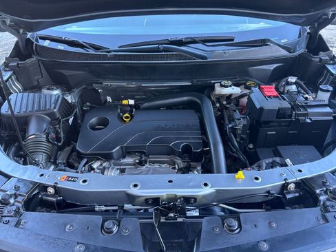 Used 2025 Chevrolet Equinox LT image 29