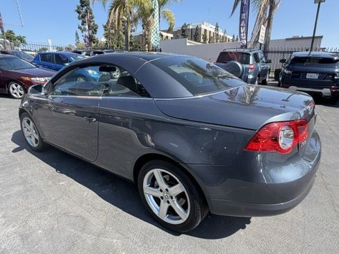 Used 2007 Volkswagen Eos 2.0T FWD image 4
