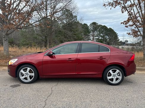 Used 2013 Volvo S60 T5 image 9