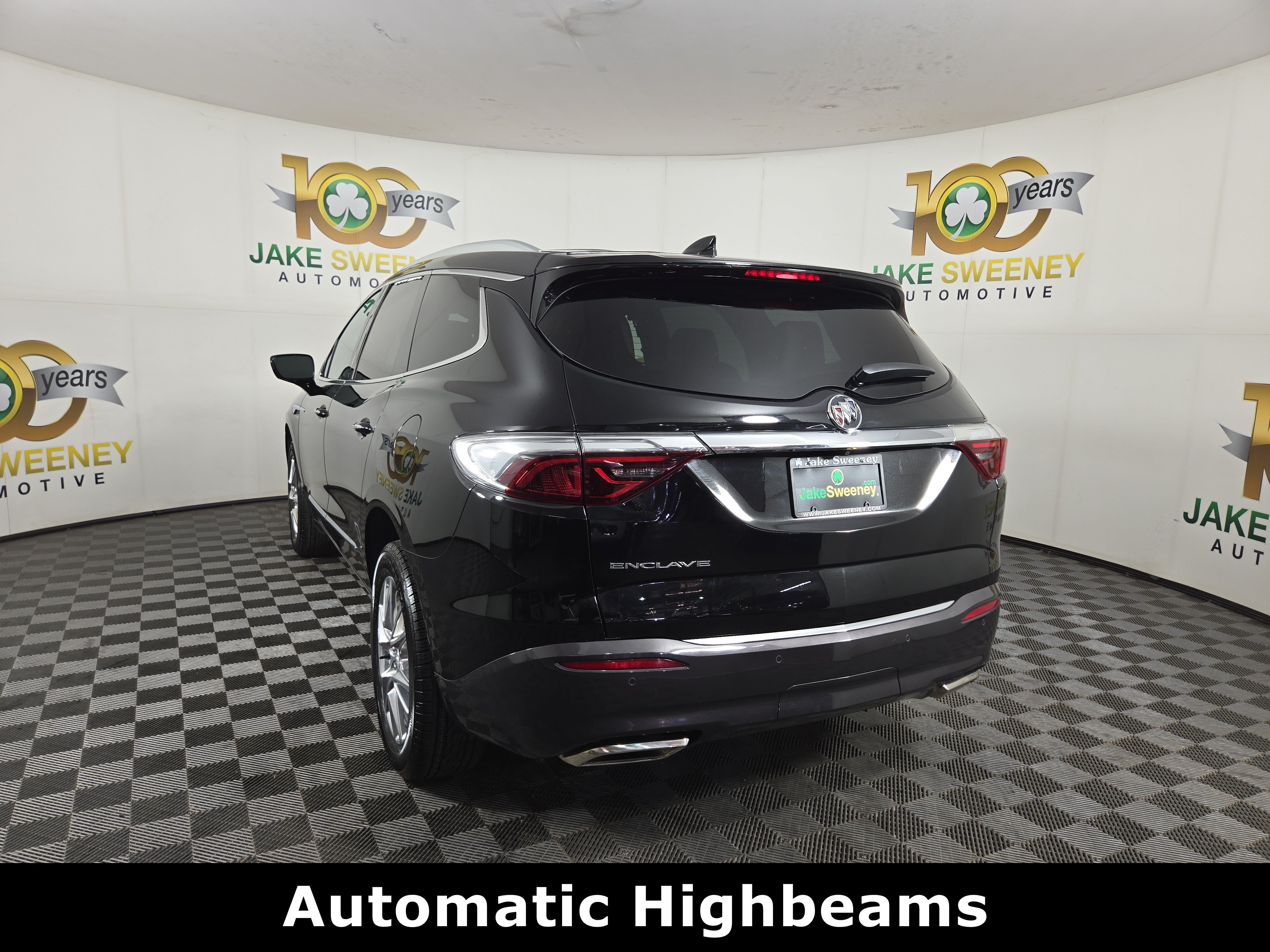 Certified 2024 Buick Enclave Essence w/ Experience Buick Package FWD image 6