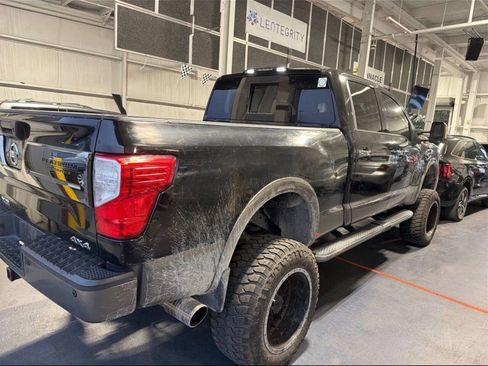 Used 2017 Nissan Titan Platinum Reserve AWD/4WD image 2